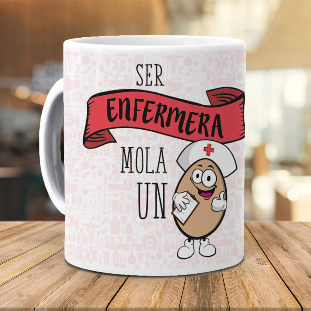 Taza Ser enfermera mola un huevo