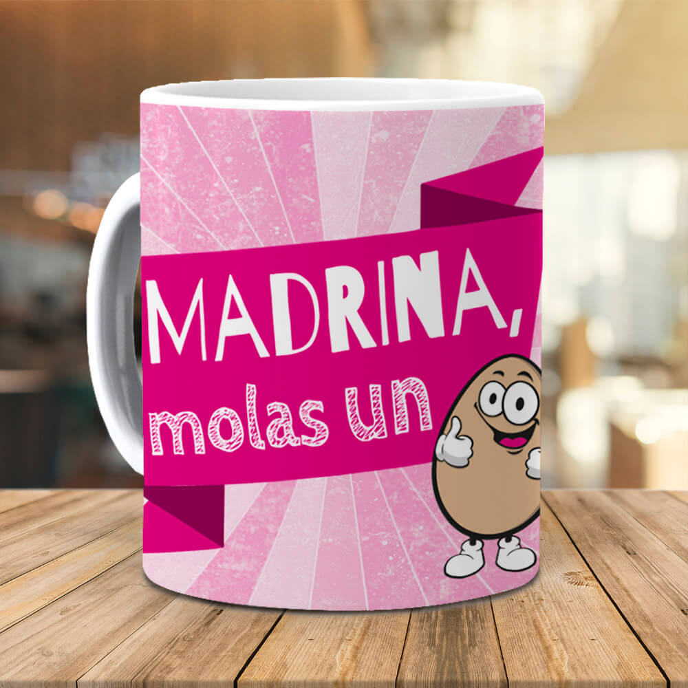 Taza Madrina molas un huevo
