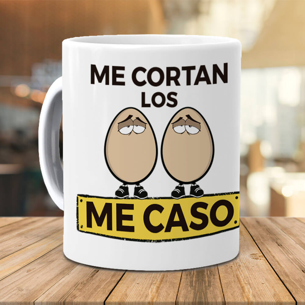 Taza Me cortan los huevos, me caso