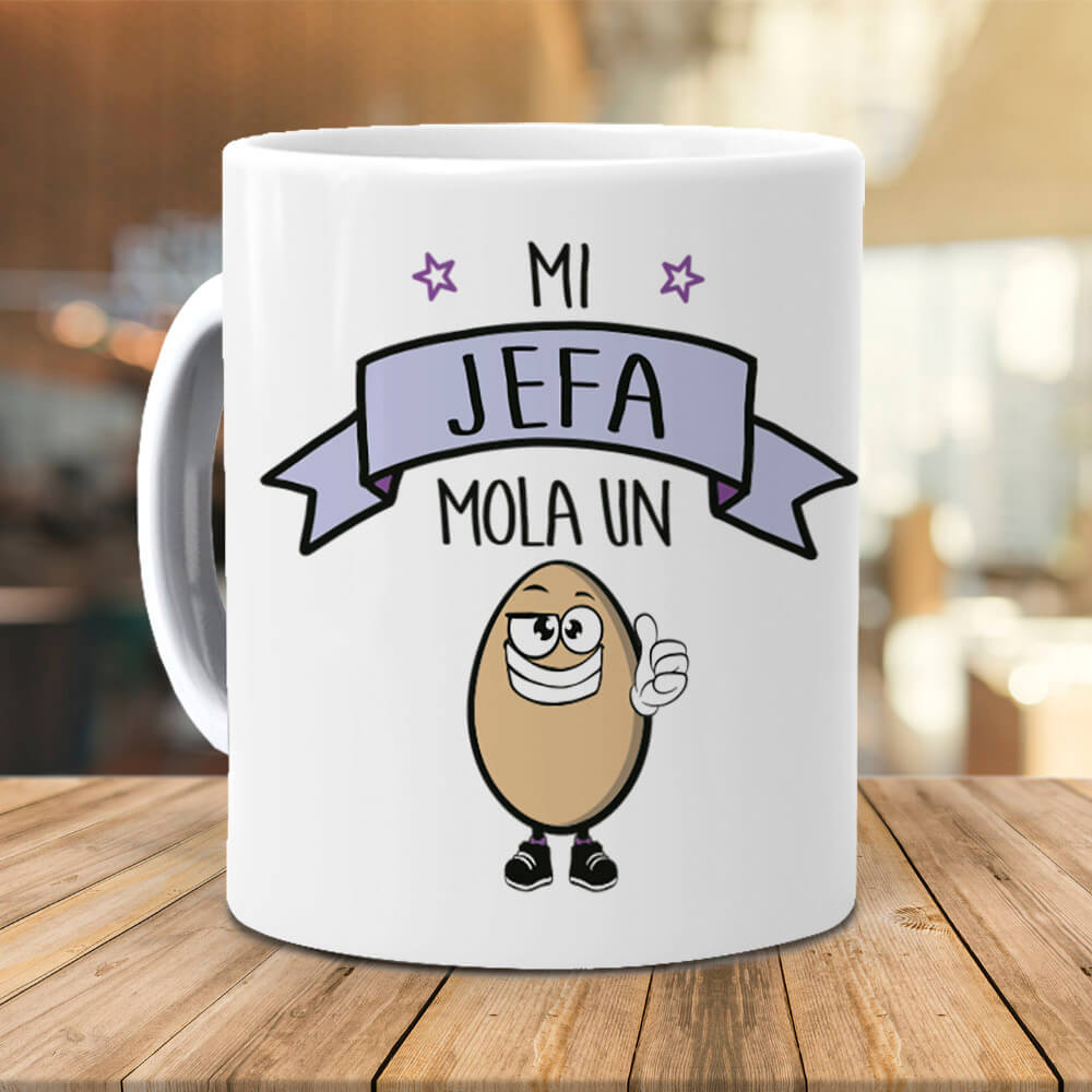 Taza Mi jefa mola un huevo