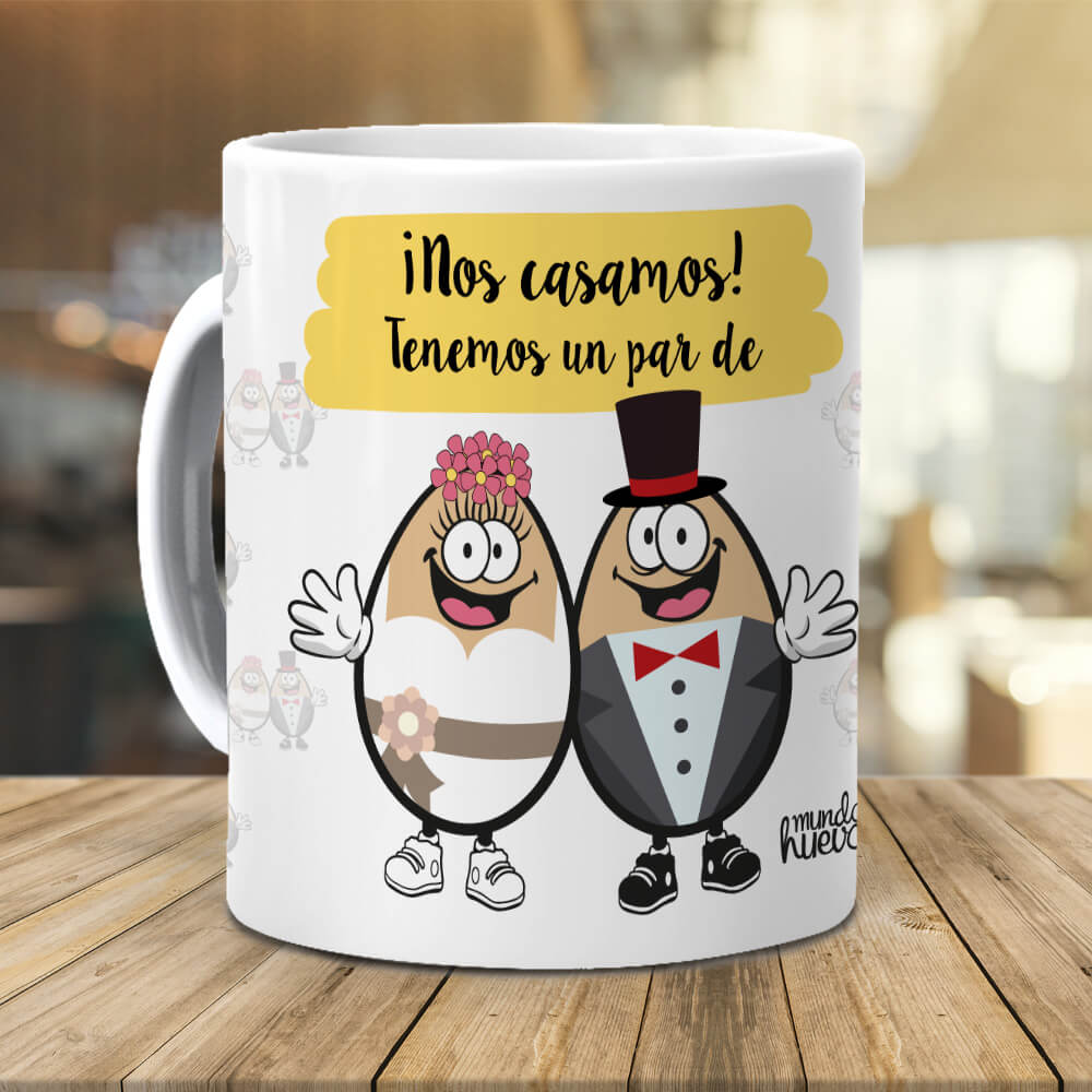 Taza Nos casamos, tenemos un par de huevos
