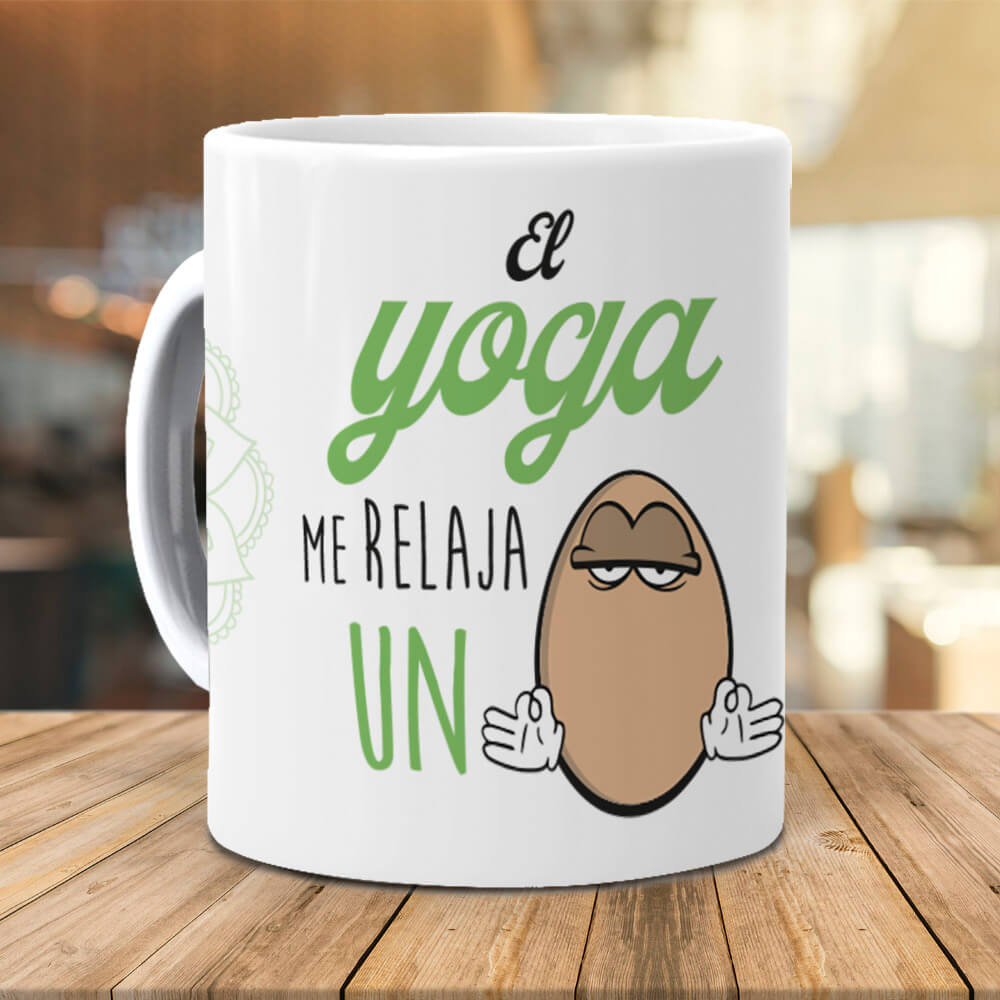 Taza El yoga me relaja un huevo